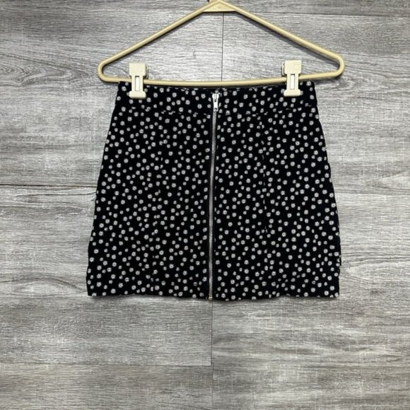 Forever21 womens floral full zip mini skirt size S‎ stretch black cream twill - Picture 1 of 8